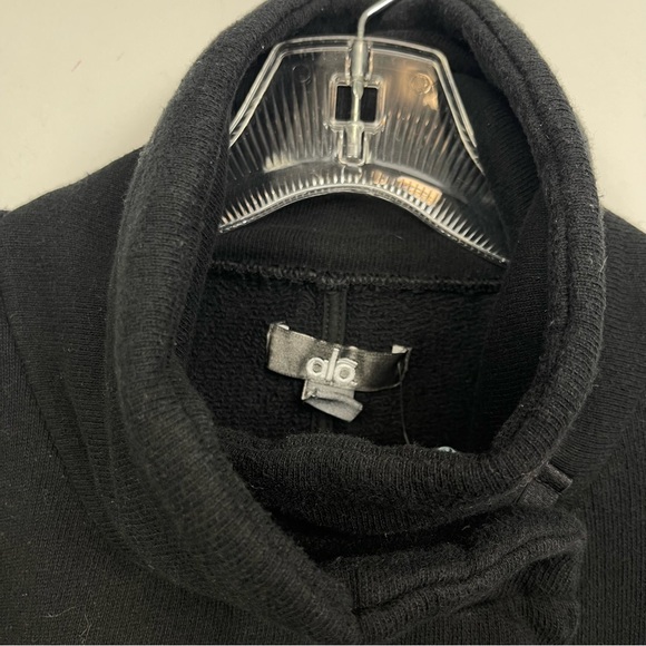 ALO Yoga Black Cropped Bolero Wrap Jacket Sweatshirt Cardigan Dolman Sleeves S - Picture 9 of 16